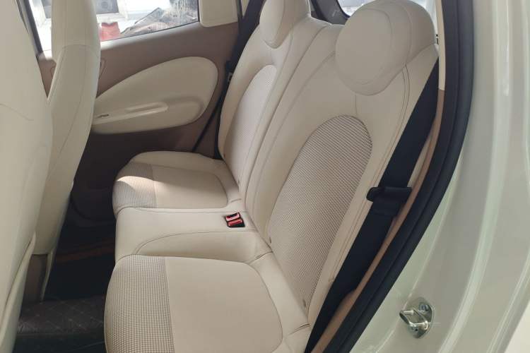 Used Wuling Hongguang MINIEV 2025 Four-Door Version Advanced Edition Left Rear Seat