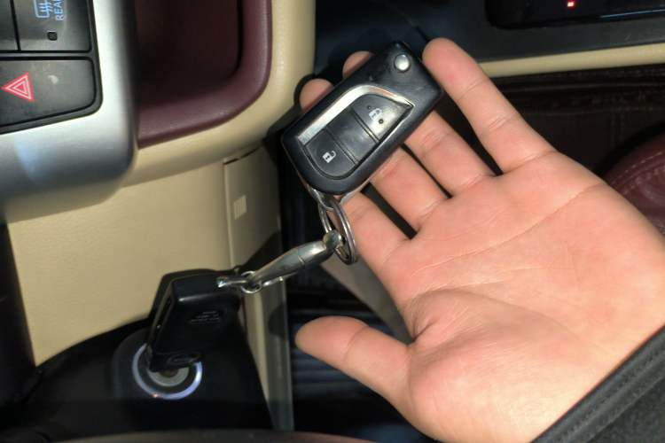 Used Toyota Highlander 2017 2.0T Four-Wheel Drive Elite Edition 7-Seater
