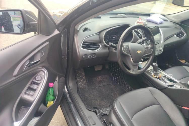 Used Chevrolet Malibu XL 2019 535T CVT Active Version Driver Seat