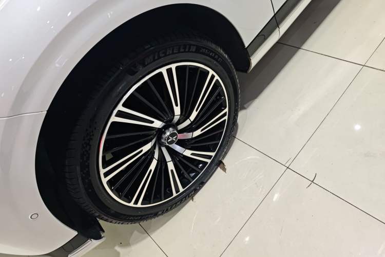 Used XPeng G9 2022 702 Max Left Front Wheel Hub