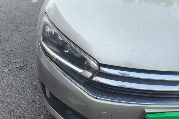 Used Citroen C4 Sega 2016 1.6L Automatic Luxury Model
