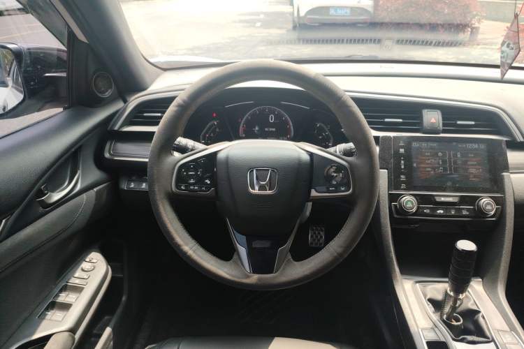 Used Honda Civic 2021 HATCHBACK 220TURBO Manual Driving Pleasure Control
