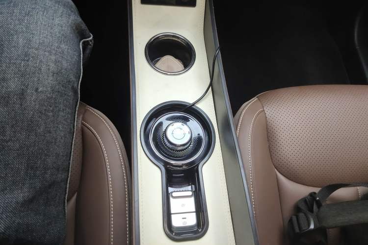 Used Wuling Bingo 2023 333km Enjoy+ Version Gear Lever