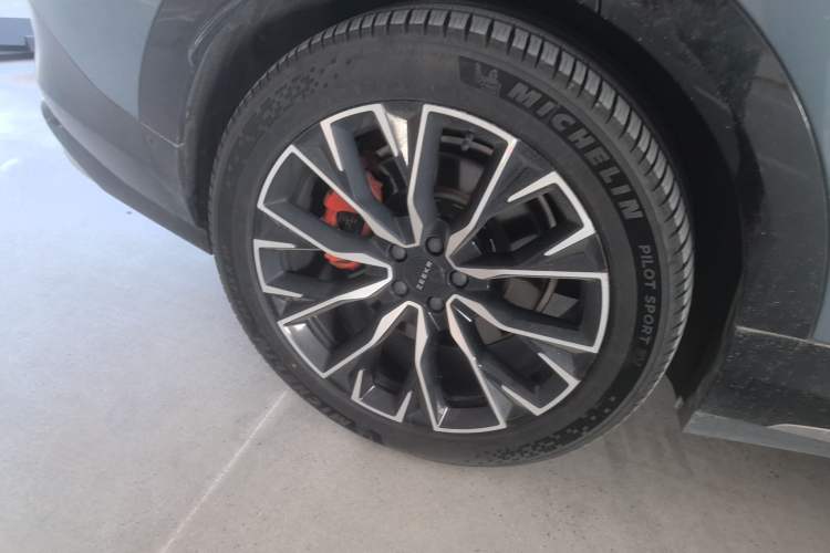 Used Zeekr 7X 2025 100kWh Long-Range All-Wheel Drive Intelligent Driving Version