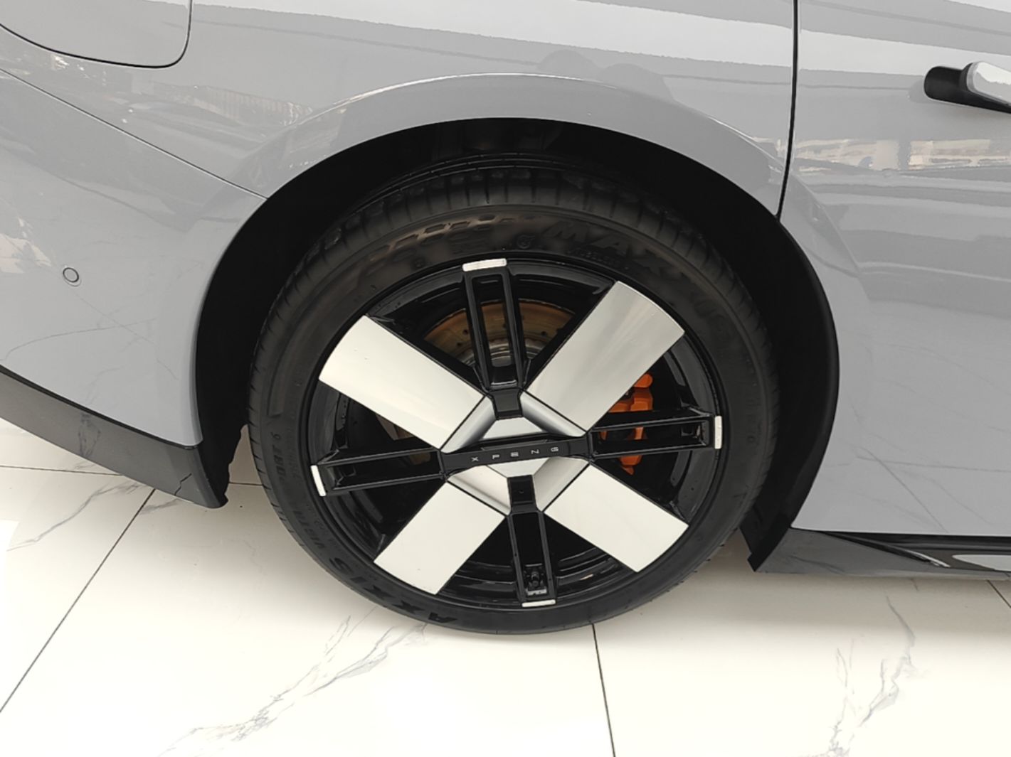 XPeng P7 2025 Model—750 All-Wheel-Drive High-Performance Ultra — снимка 11