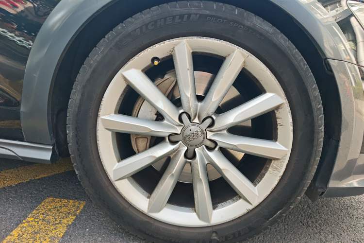 Used Audi A6 2015 3.0T allroad quattro
