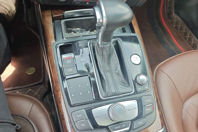 Used Audi A6L 2014 30 FSI Comfort Model
