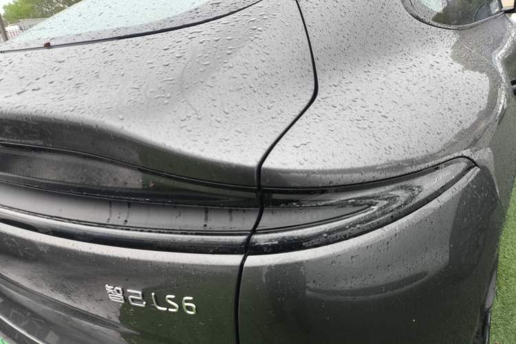 Used IM LS6 2023 Max Standard Edition Exterior 3