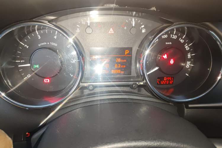 Used Peugeot 3008 2015 1.6THP Roland Garros Edition