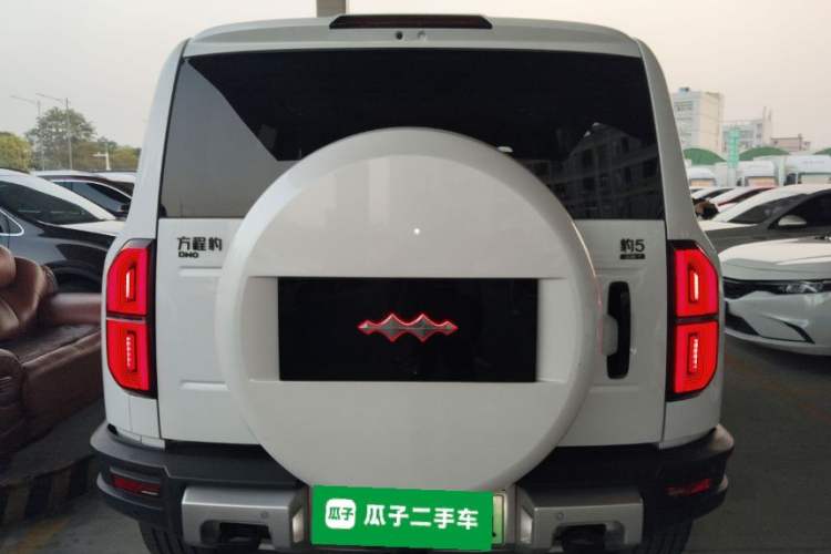 Used Formula Leopard Leopard 5 2024 Cloud Ride Luxury Edition
