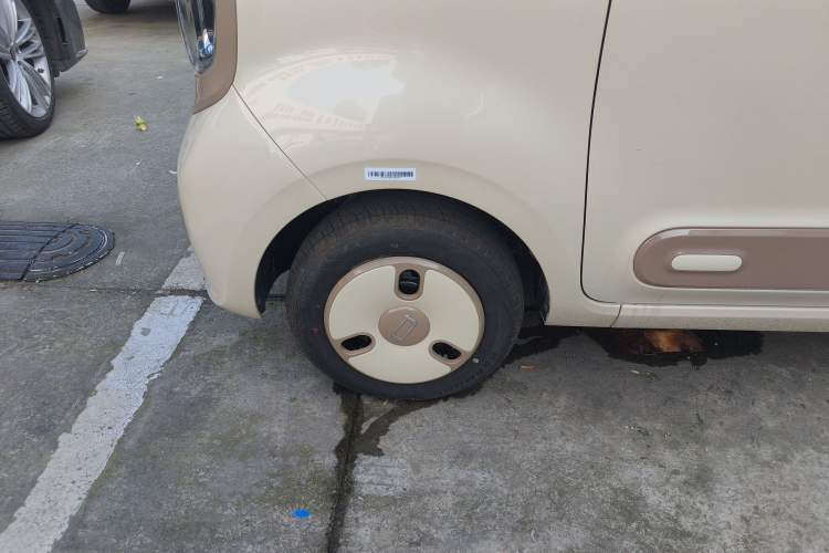 Used Bestune Pony 2025 222km Range Elegant Horse