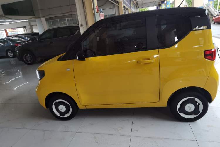 Used Wuling Hongguang MINIEV 2022 Macaron Premium Model – Lithium Iron Phosphate