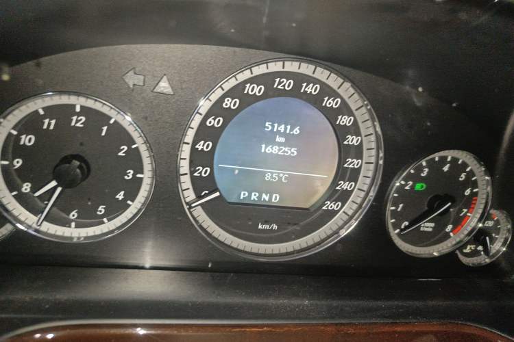 Used Mercedes-Benz E-Class 2011 E 200 L CGI Elegant Model