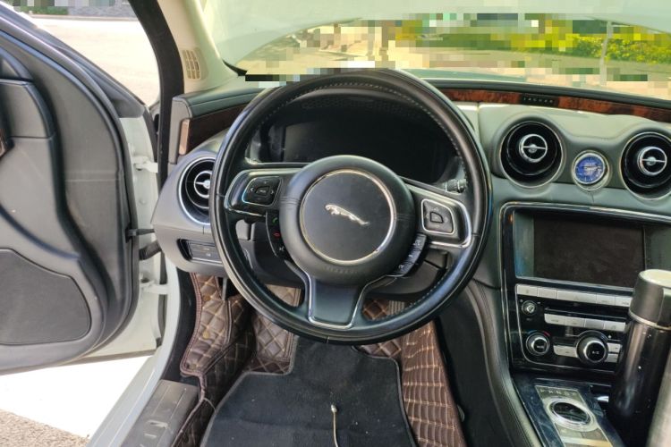 Used Jaguar XJ 2013 XJL 3.0 SC Panoramic Business Edition