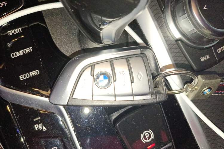 Used BMW 5 Series 2022 Restyled 540i Luxury Edition M Sport Package
