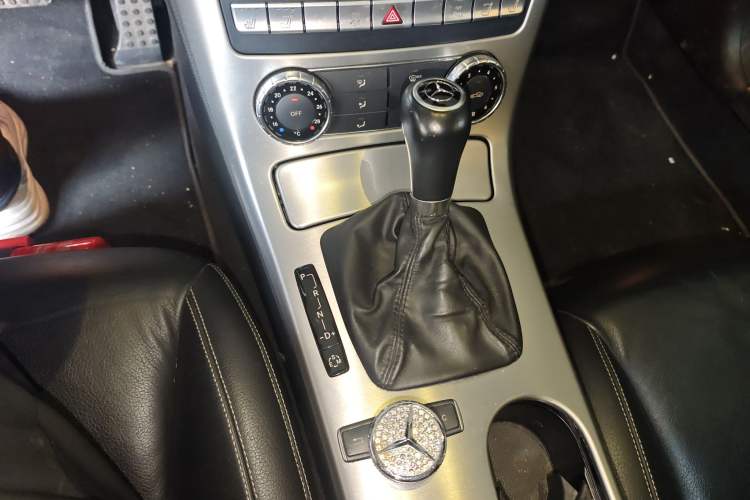 Used Mercedes-Benz SLK-Class 2011 SLK 200 Fashion Model