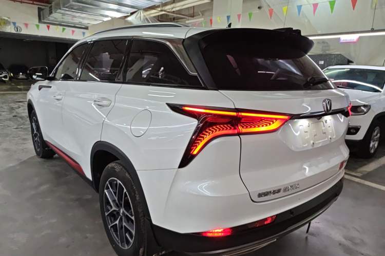 Used CHANGAN CS75 PLUS 2022 Classic Edition 1.5T Automatic Pioneer Model
