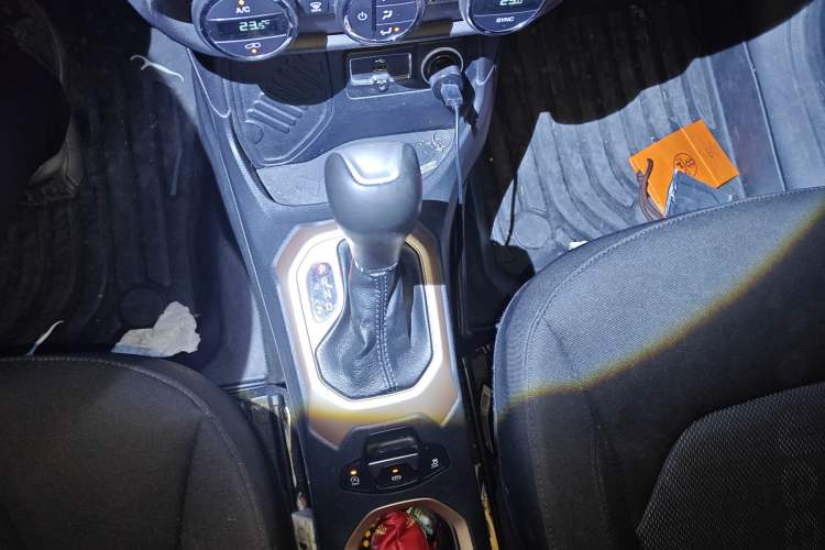 Used Jeep Renegade 2017 180T Automatic Jingneng Edition
