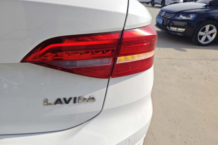 Used Volkswagen Lavida 2018 1.5L Automatic Comfort Edition China V Standard
