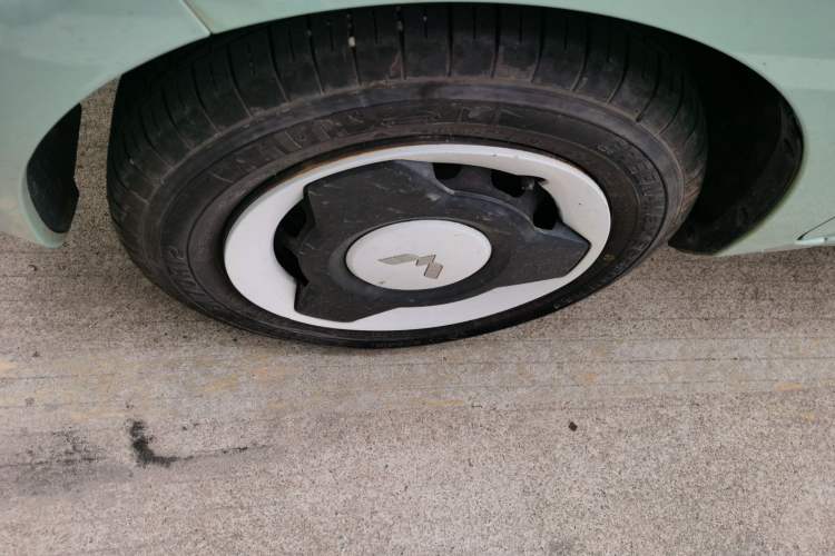 Used Wuling Hongguang MINIEV 2021 Macaron Premium Model – Lithium Iron Phosphate Exterior 4