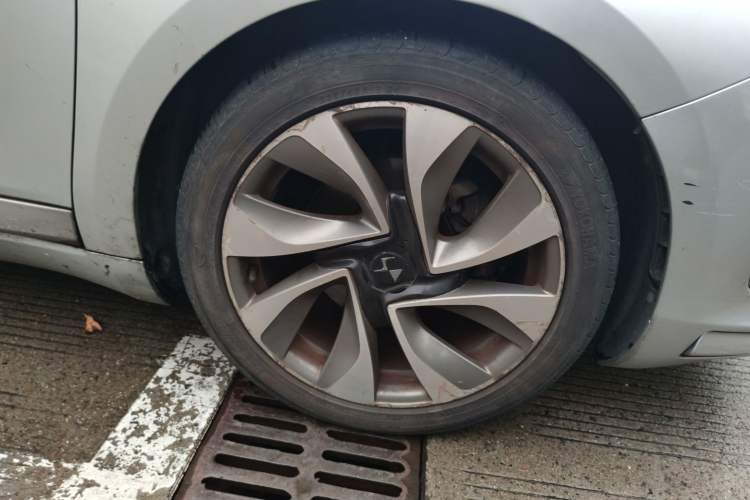 Used DS 5 2012 1.6T Prestige Edition