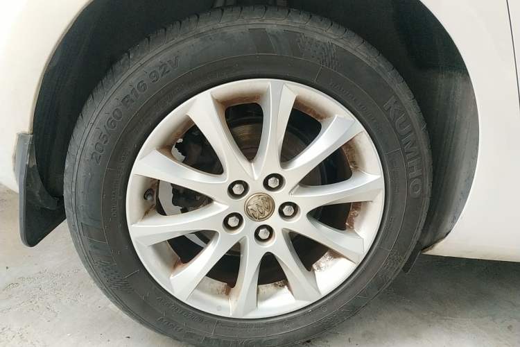 Used Buick GT 2014 XT 1.6L Automatic Fashion Edition