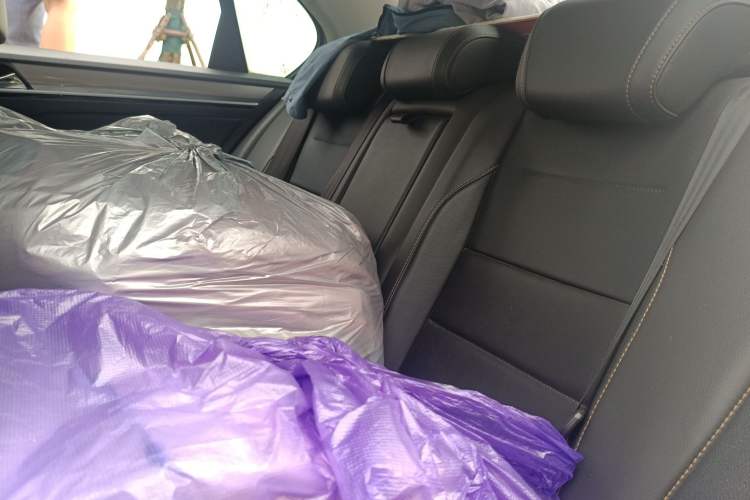 Used Volkswagen Bora 2016 1.6L Automatic Comfort Model Left Rear Seat