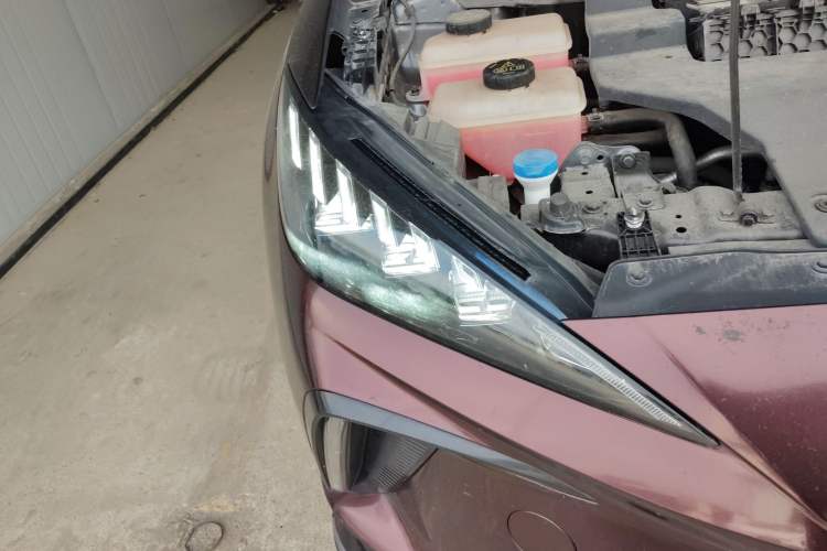 Used MG 4 EV 2022 520 km Flagship Edition Right Front Headlight