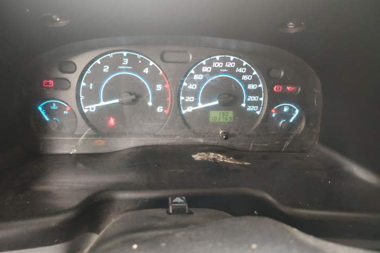 Used JMC Transit 2017 2.8T Commercial Version Short Wheelbase Mid-Roof 6/7/8-Seater JX493