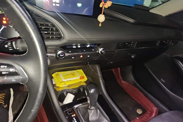 Used Mazda 3 Axela 2020 2.0L Automatic Zhiya Edition