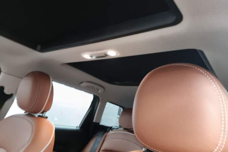 Used MINI Clubman 2022 Facelift 1.5T COOPER Connoisseur Headliner