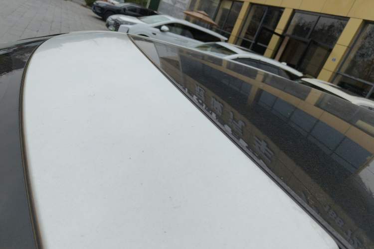 Used Land Rover Discovery Sport 2018 240 PS SE Version