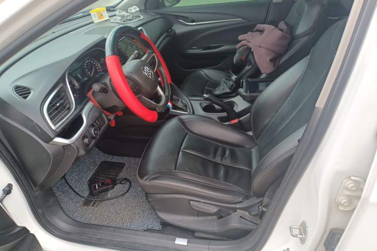 Used Buick GT 2018 18T Automatic Elite Model Left Front Seat