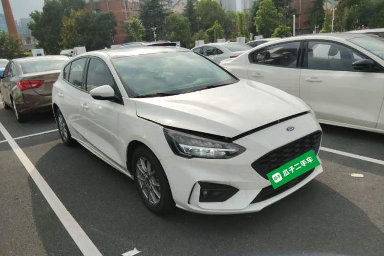 Used Ford Focus 2021 Hatchback EcoBoost 180 Automatic Titanium Edition
