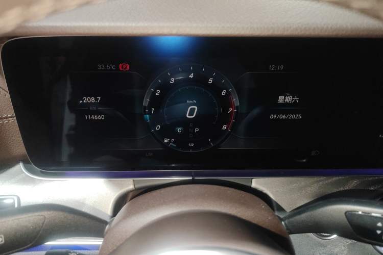 Used Mercedes-Benz CLS 2018 CLS 300 Luxury Model