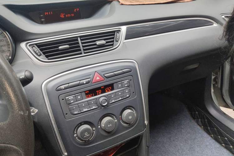 Used Peugeot 308 2014 Enjoy Edition Classic 1.6L Manual YouShang Model