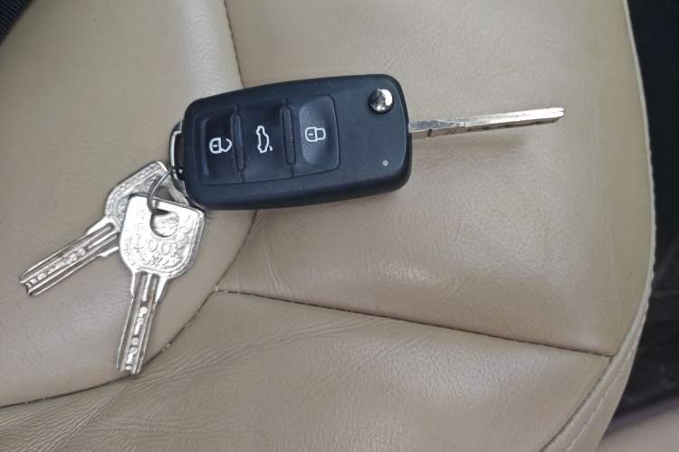 Used Volkswagen Bora 2013 1.6L Automatic Comfort Model Vehicle Key