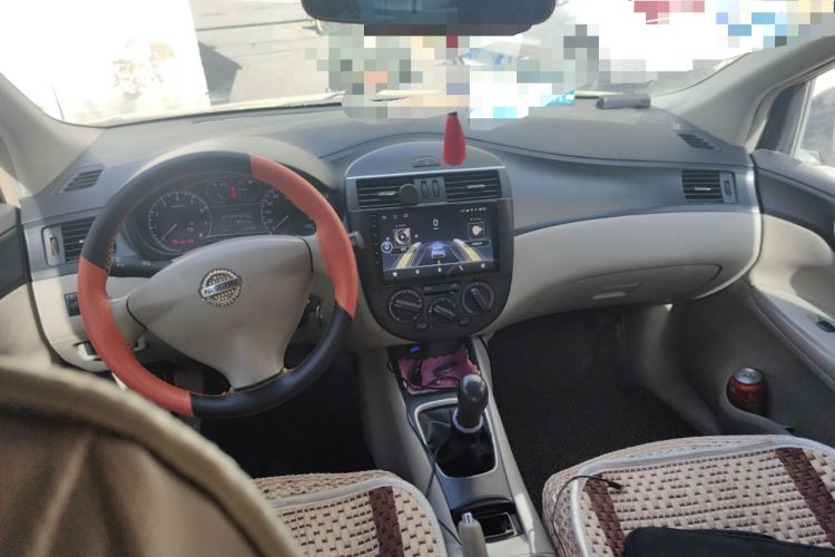 Used Nissan Tiida 2011 1.6L Manual Comfort Edition
