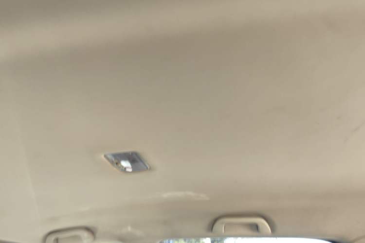 Used Haval H6 2016 Upgraded Model 1.5T Manual Two-Wheel Drive Urban Version Headliner