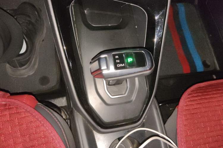 Used Haval H2s 2017 Red-Label 1.5T Dual-Clutch Luxury Model