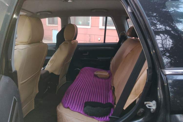 Used Haval H5 Classic 2013 Zhizun Edition 2.0L Manual Two-Wheel Drive Entry-Level Model