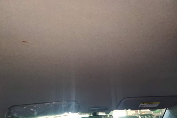 Used Hyundai Verna (older generation) 2017 1.4L Manual Refreshed Version China VI Standard Headliner