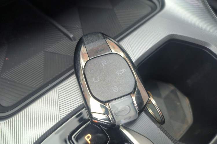 Used GAC Trumpchi GS3 2023 Yingsu 270T Jingqu Edition Vehicle Key