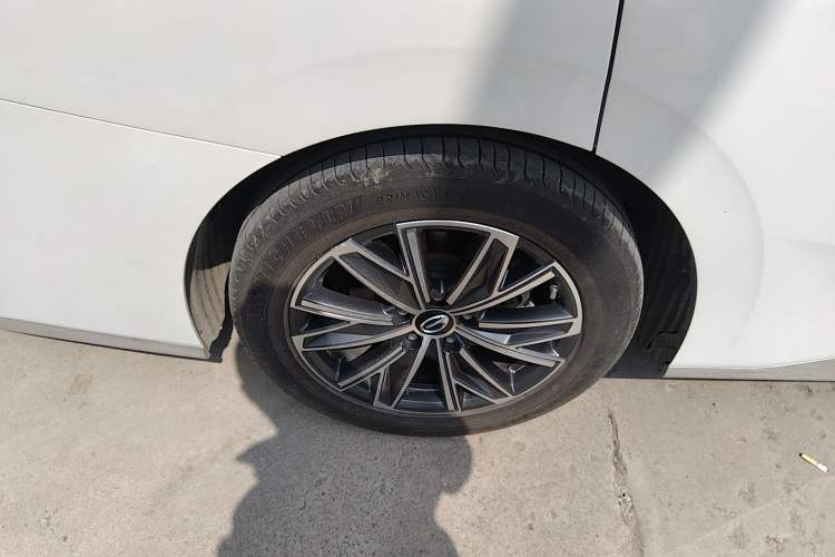 Used GAC Trumpchi M8 2023 Zongshi Series 400T Ultimate Edition Exterior 5