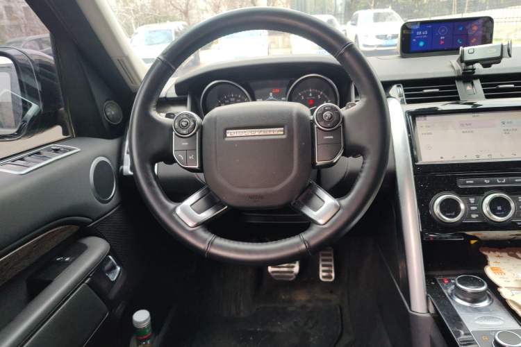 Used Land Rover Discovery 2018 3.0 SC V6 SE