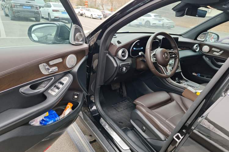 Used Mercedes-Benz GLC 2020 GLC 300 L 4MATIC Dynamic Edition Driver Seat