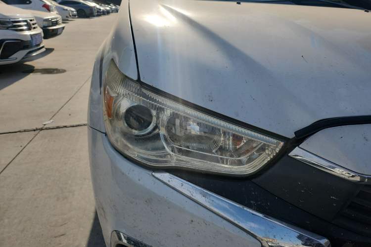 Used Mitsubishi ASX 2016 1.6L Manual Two-Wheel Drive Entry Version