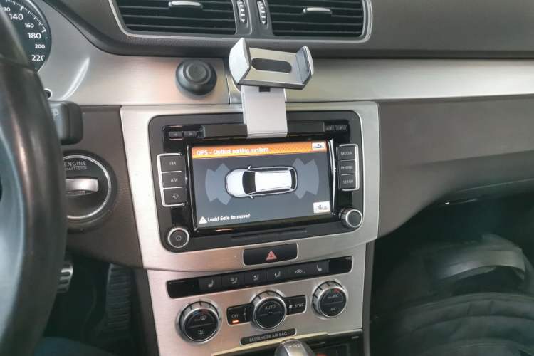 Used Volkswagen Magotan 2012 Travel Edition 2.0 TSI 4x4 Comfort Version
