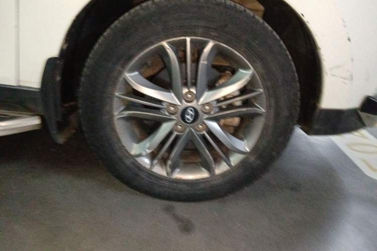 Used Hyundai ix35 2015 2.0L Automatic 2WD Smart Type China IV
