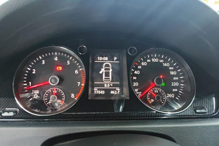 Used Volkswagen Magotan 2015 Facelift 1.8TSI Luxury Model Instrument Cluster